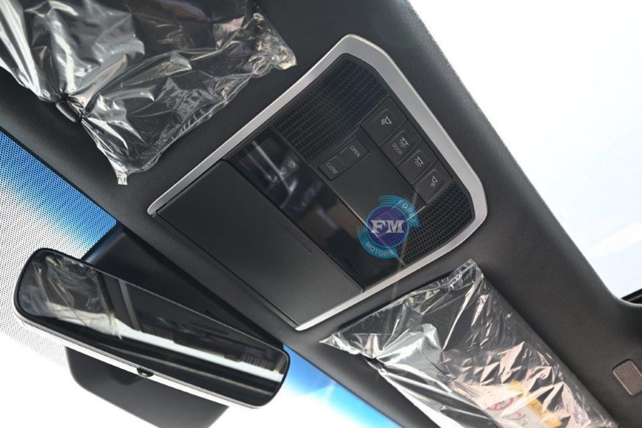 تويوتا لاند كروزر 300 VXR 4.0L Petrol 4WD Automatic