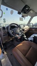 Toyota Land Cruiser 70 HT VXR 4.0L HARDTOP 5 DOORS