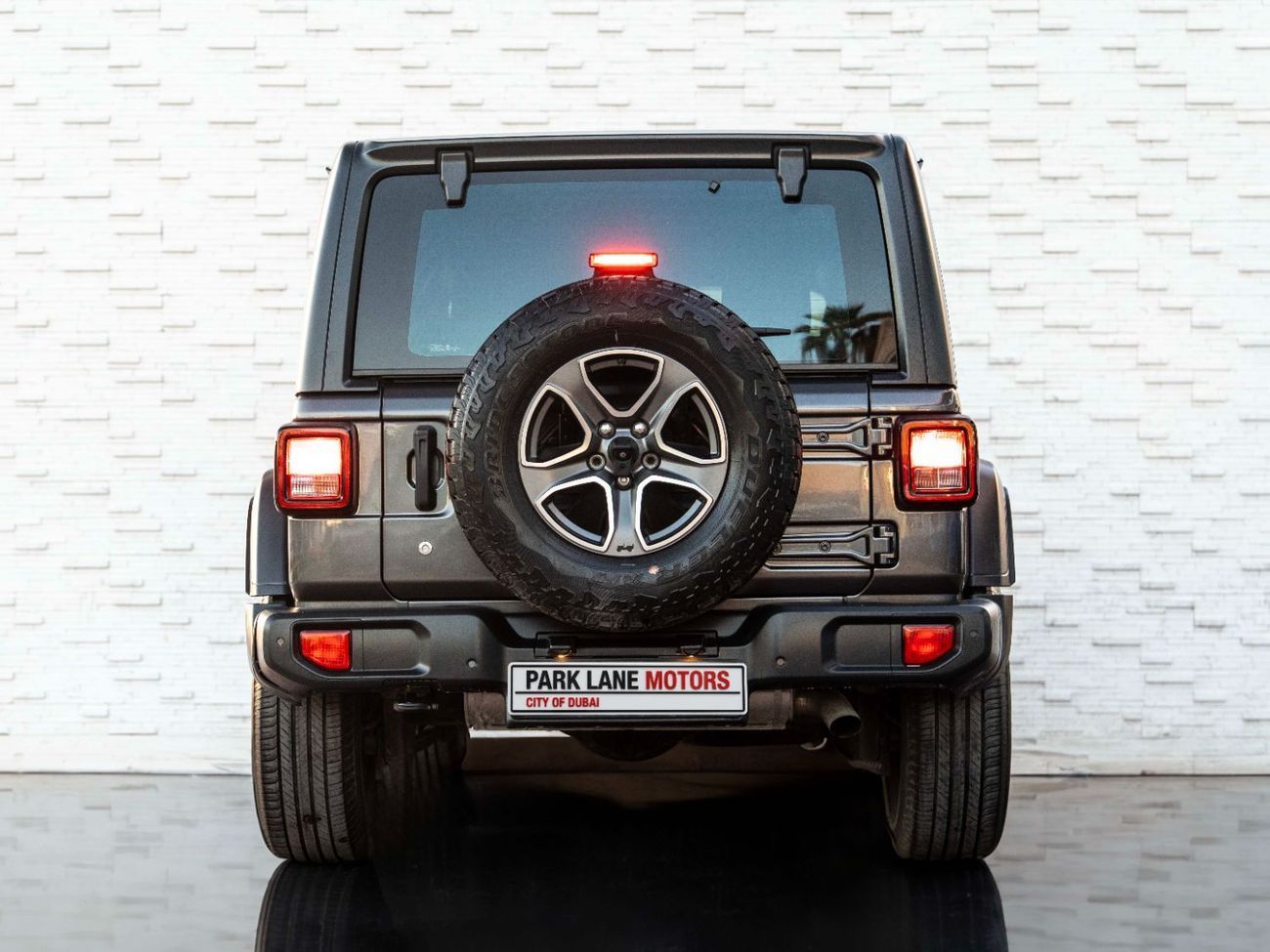 Jeep Wrangler Unlimited Sport S 3.6L A/T