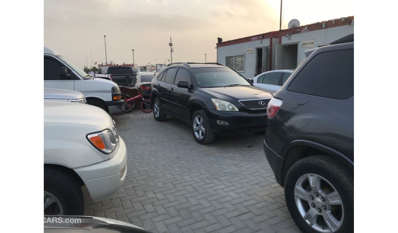 Lexus RX350 لكزس RXموديل 2007 بحالة نظيفة وارد مع فتحة سقف