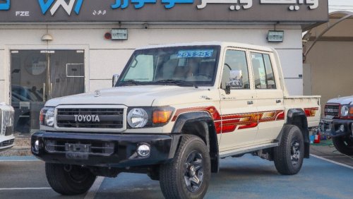 Toyota Land Cruiser Pick Up DC 2022 MODEL TOYOTA LAND CRUISER 79 DOUBLE CAB PICKUP LX V6 4.0L PATROL 4WD MANUAL TRANSMISSION