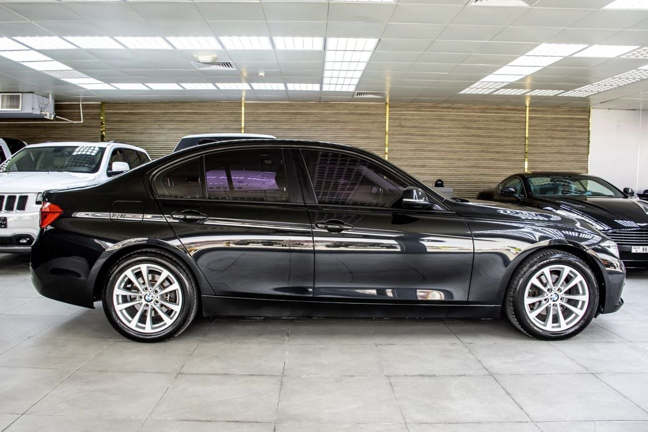 بي أم دبليو 318i EXCLUSIVE BMW 3 Series 318 2018 مواصفات خليجية