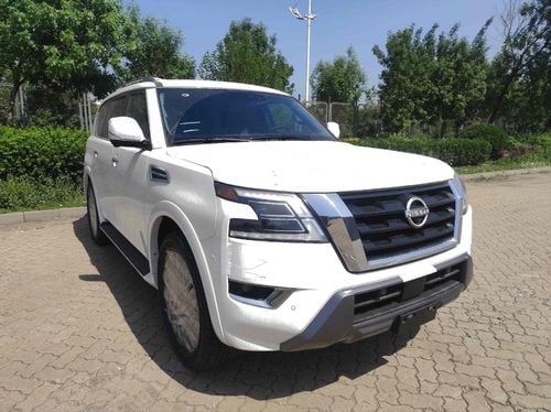 نيسان أرمادا 5.6L V8 PLATINUM  4WD