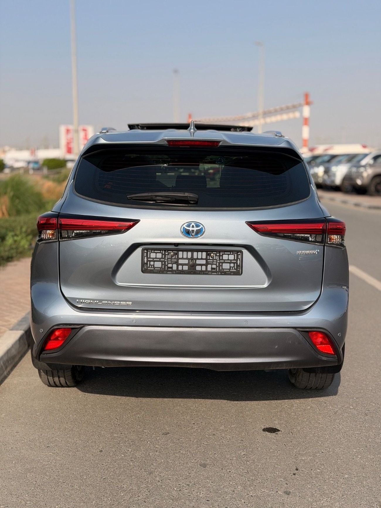 تويوتا هايلاندر Hybrid Platinum 2.5L | 360 camera, panoramic , head up display