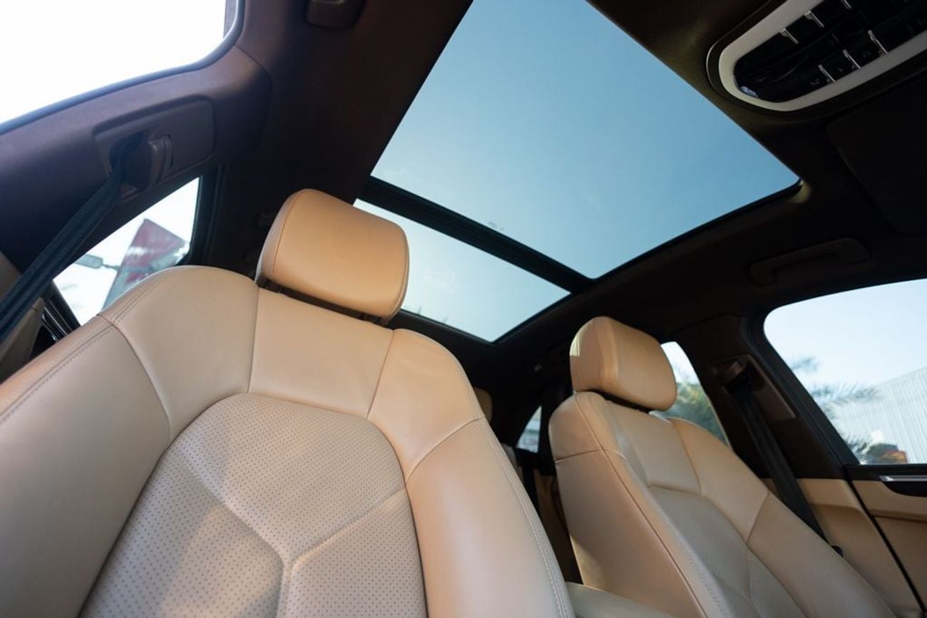 Porsche Macan S 3.0L (340 HP)