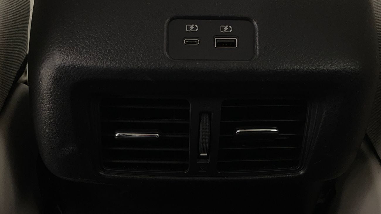 نيسان إكستيرا SE 2.5 | بدون دفعة مقدمة | اختبار القيادة في المنزل