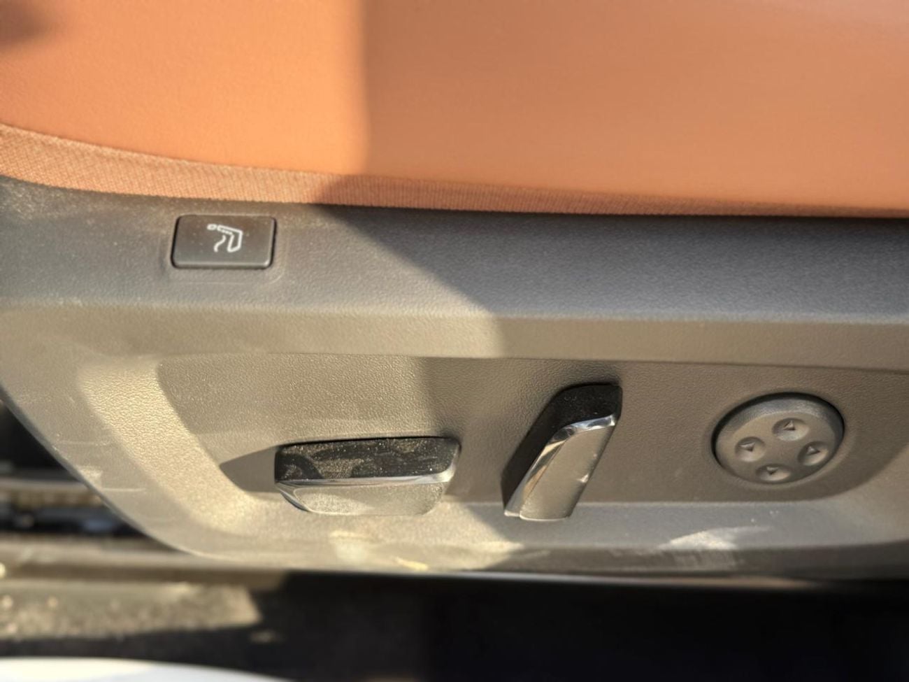 ميتسوبيشي آوتلاندر