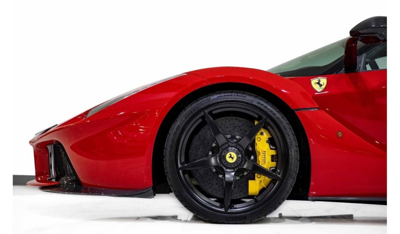 Ferrari LaFerrari Std - GCC Spec - With Factory Warranty