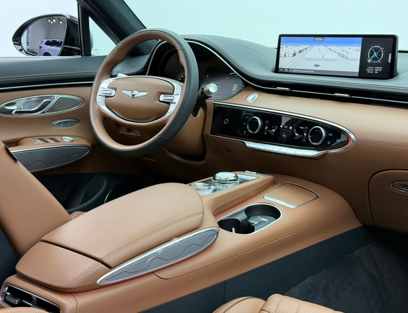 جينيسس GV70 2023 Genesis GV70 Platinum Sport, 2027 Genesis Warranty + Service Pack, Very Low Km, GCC