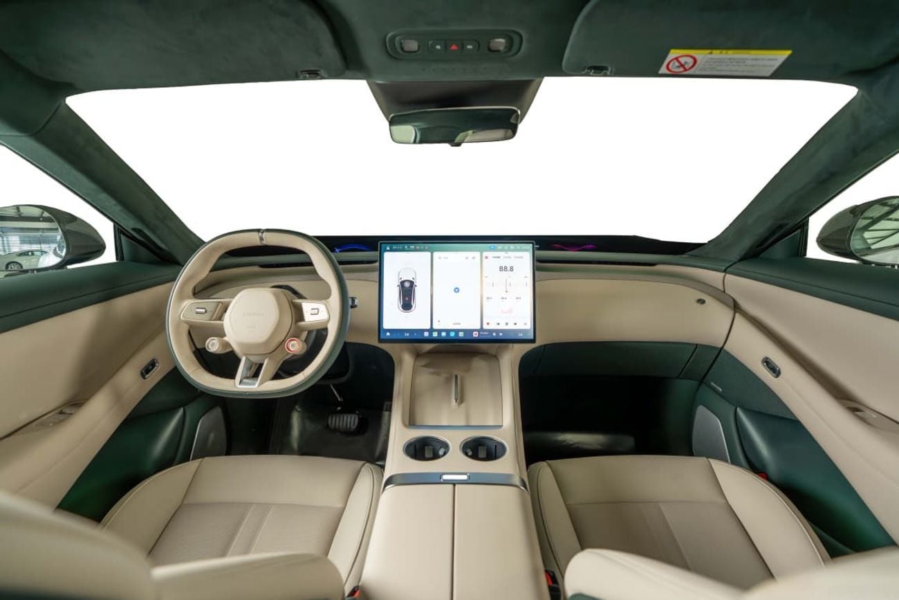 شاومى YU7 Brand New-760 KM Range-Full Options-Fast Charging