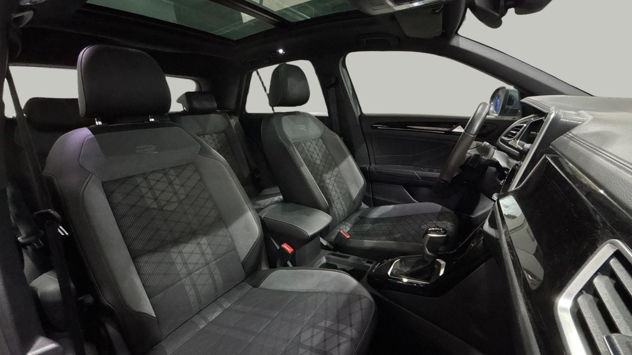 Volkswagen T-ROC R-LINE 2023 | AED 1124/Month | 0 DP | 30 Day Return | Warranty | Service History