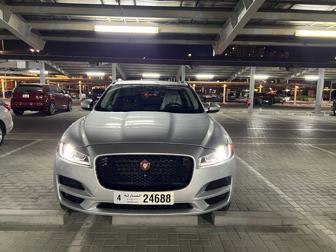 Jaguar F Pace