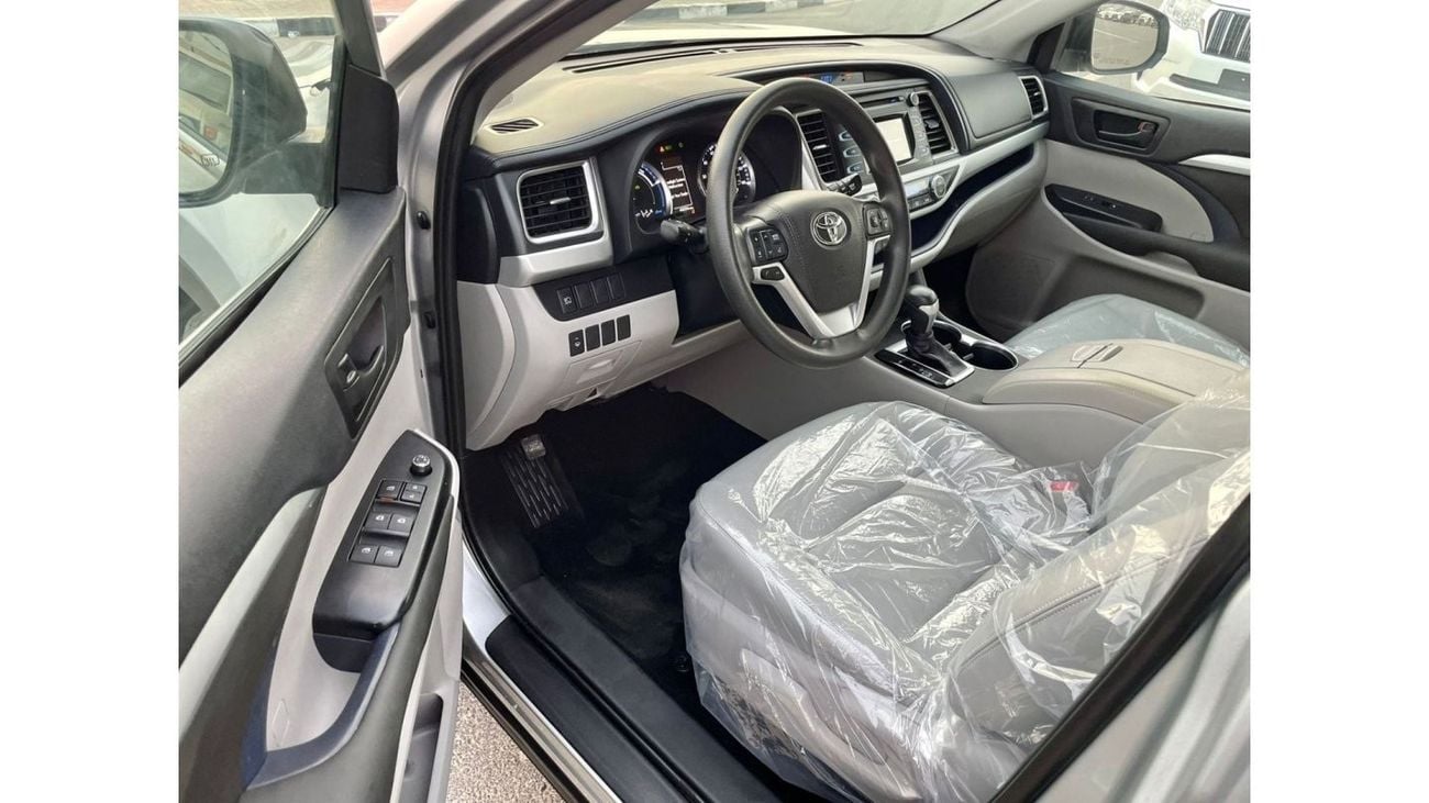 Toyota Highlander 2019 Toyota Highlander Hybrid Fuel 3.5L V6 - 4x4 AWD - MidOption+ Full 7 Leather Seat - Fully Servic