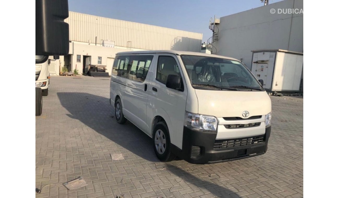 Toyota Hiace 2020,Petrol,15 seat