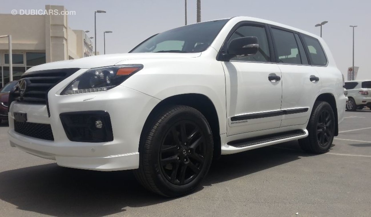 Lexus LX570