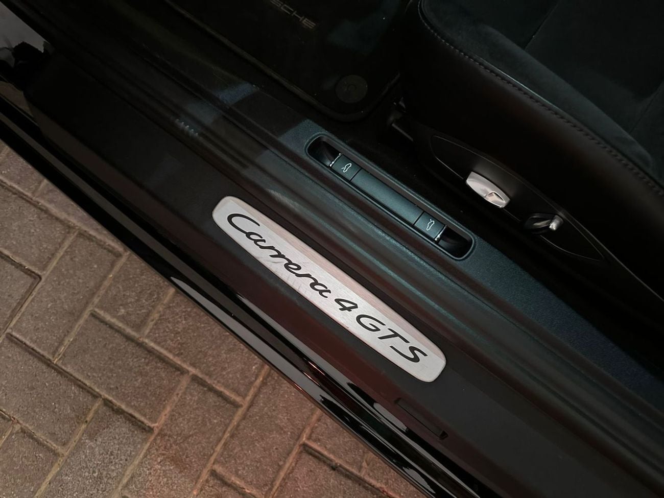 بورش 911 CARRERA 4GTS