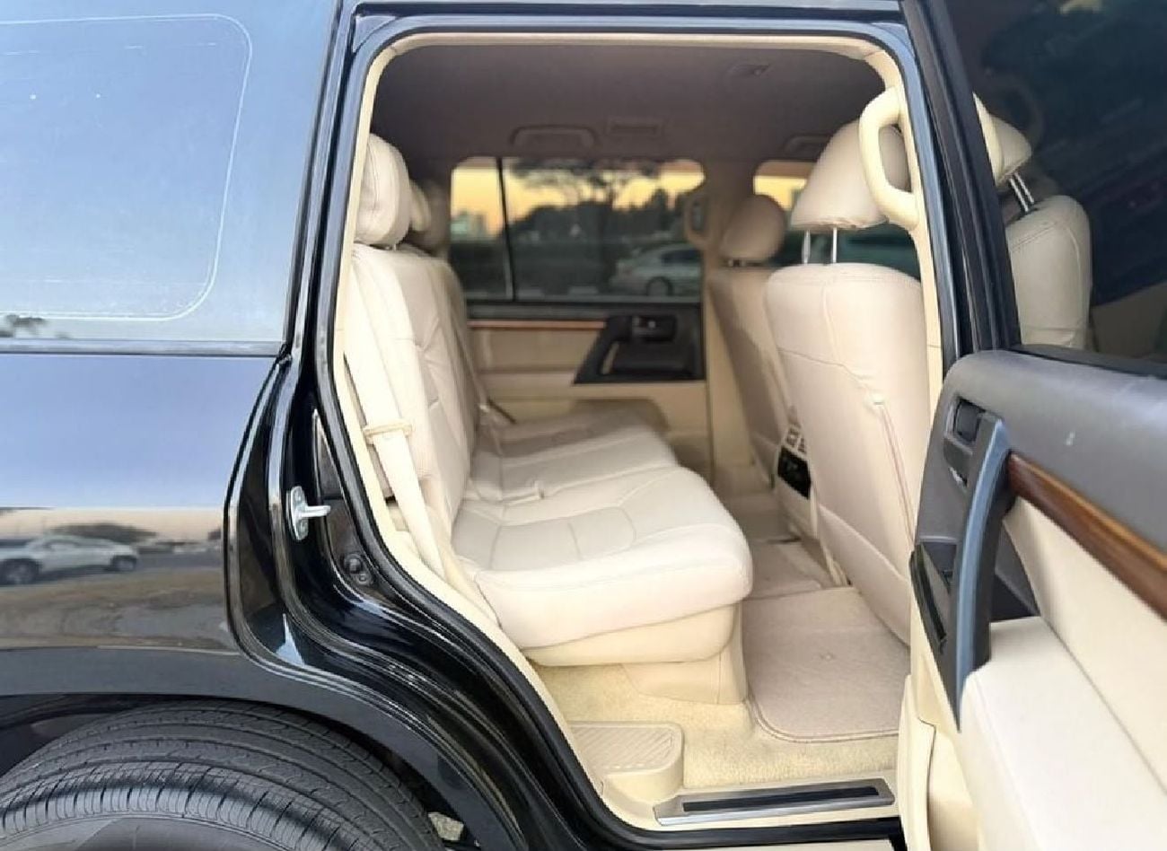 Toyota Land Cruiser GXR