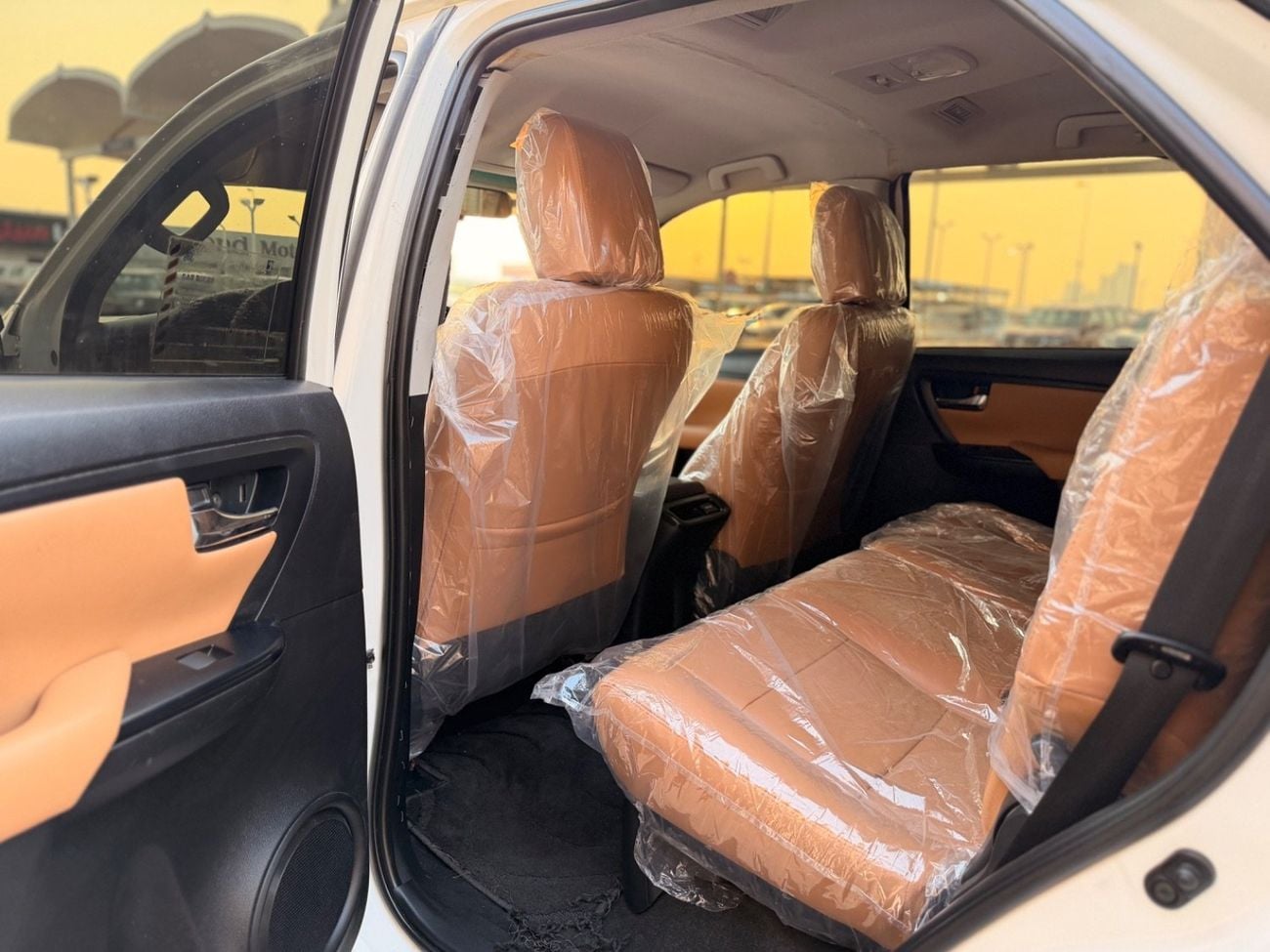 تويوتا فورتونر EXR 2.7L (160 HP)