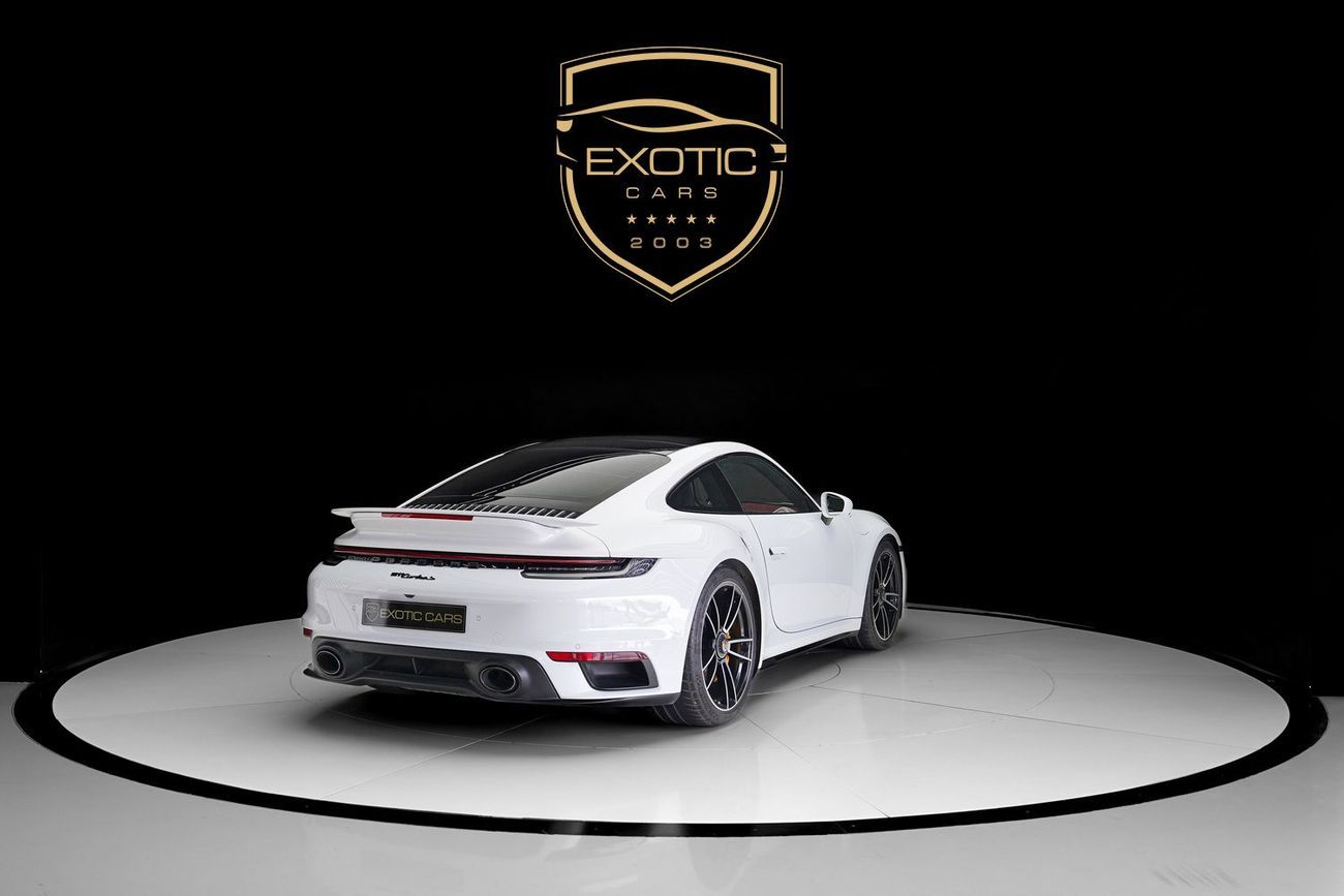 بورش 911 Turbo S 3.8L (640 HP) Coupe
