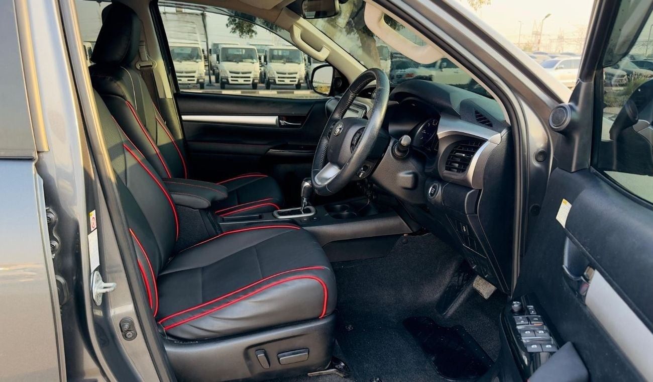 Toyota Hilux PREMIUM CONDITION | 2.8 DIESEL ENGINE | DOUBLE CABIN | RHD