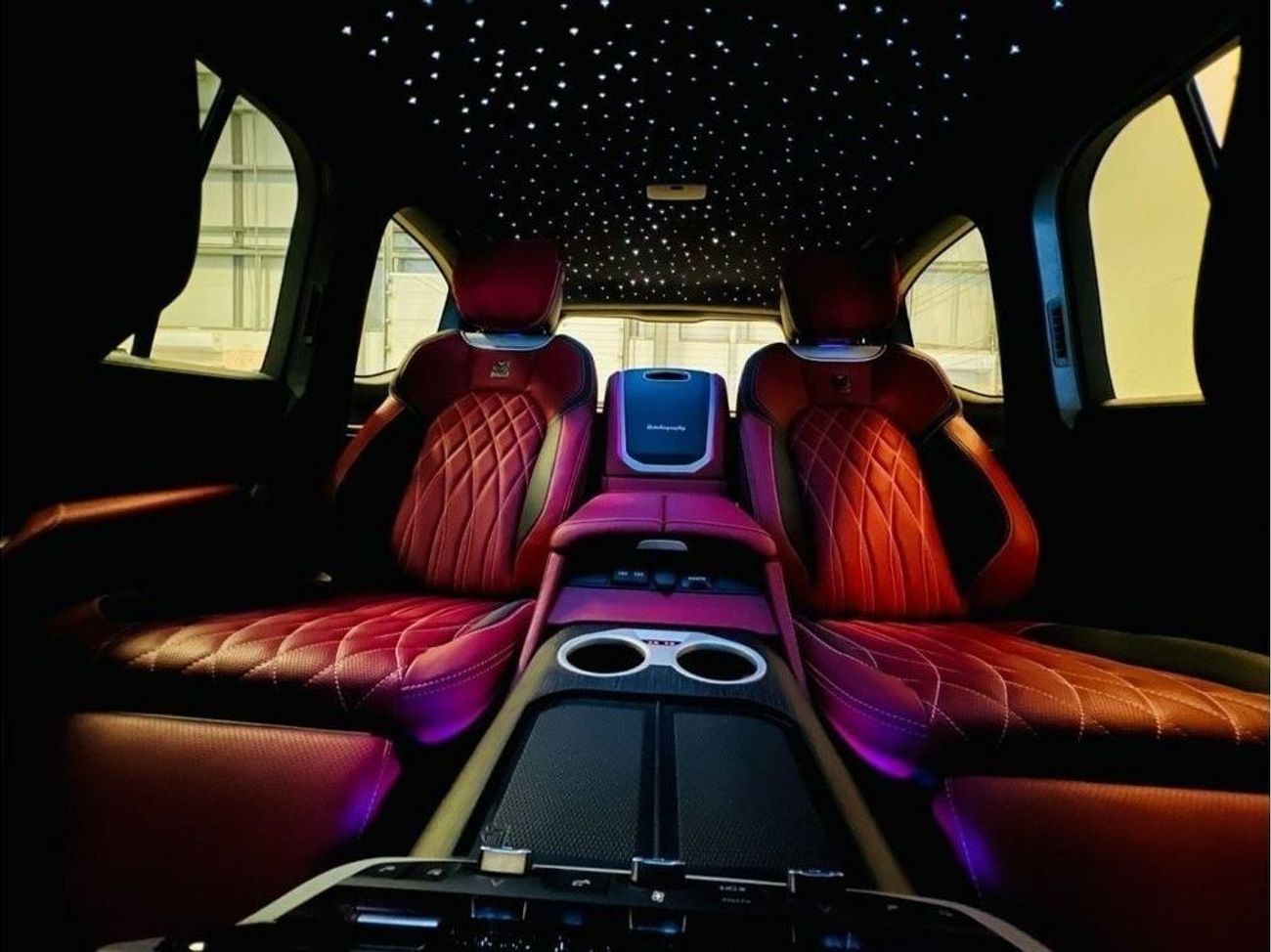 تويوتا لاند كروزر LC300 3.3L VIP 4 Seater MBS Autobiography Luxury Europe Specs