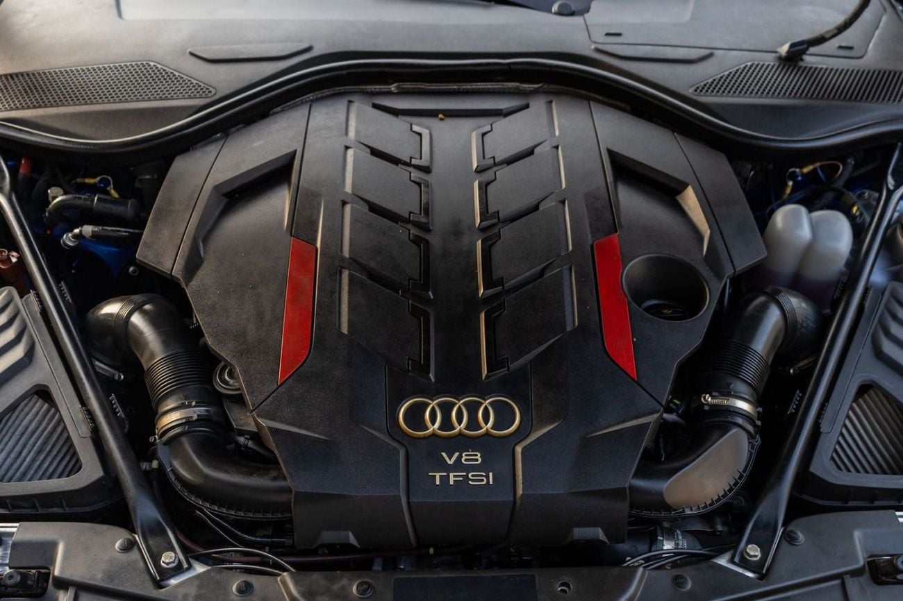 أودي S8 STD Audi S8 TFSI Quattro 2020 GCC | Warranty