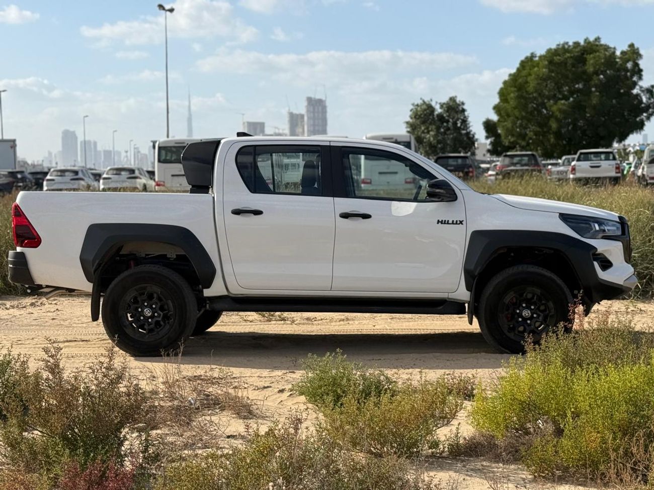 Toyota Hilux GR Sport 2.8L 09/SEPTEMBER PRODUCTION