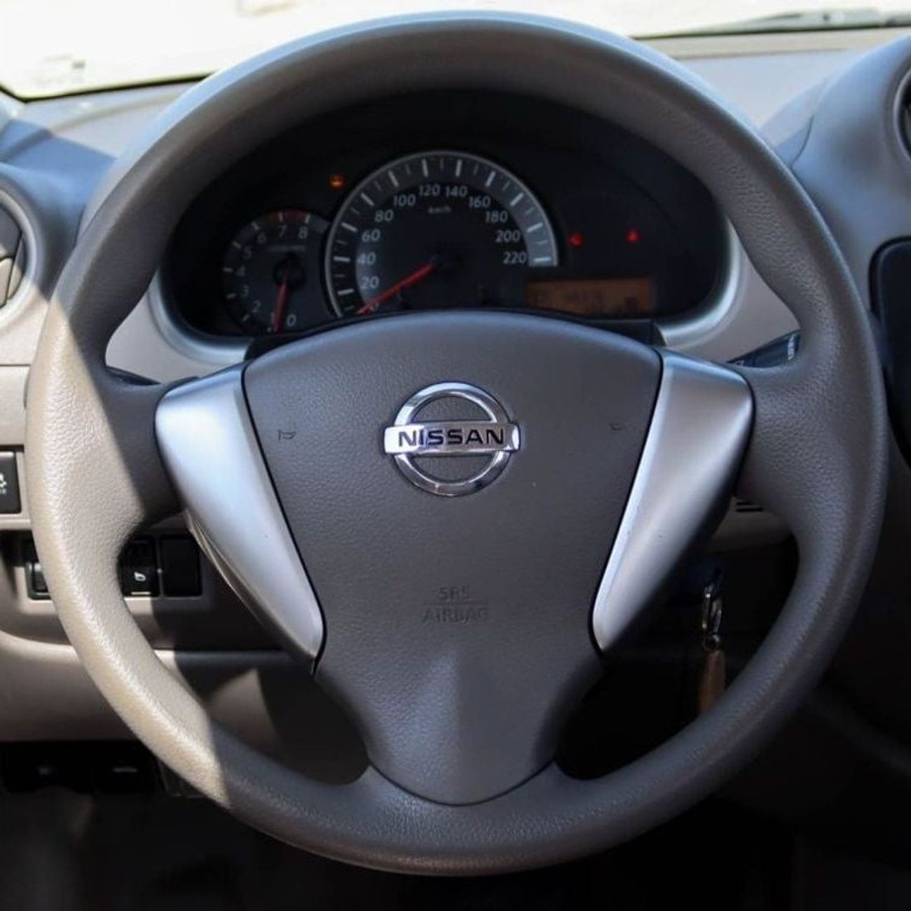 نيسان ميكرا SL 1.5L Nissan Micra 1.5 L 2019 GCC accident-free in excellent condition 470 P.M