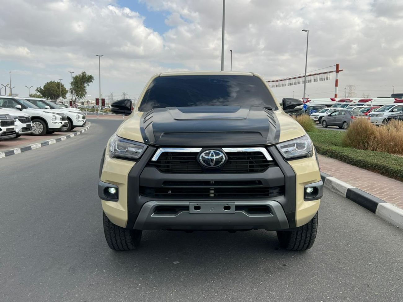 تويوتا هيلوكس The Toyota Hilux is a legendary, tough, and versatile pickup truck known for reliability, available 