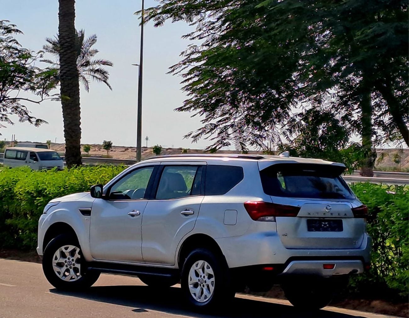 نيسان إكستيرا SE 2.5L FWD