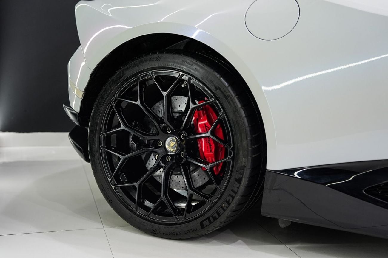 لامبورغيني هوراكان 2018 Lamborghini Performante Spyder, ALA Aerodynamics, Lift System, Forged Composites, GCC Spec!!