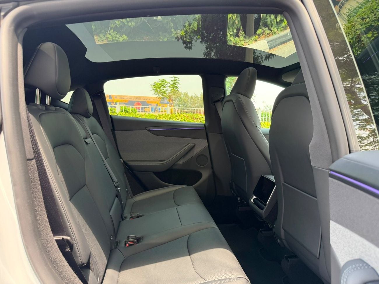 Tesla Model Y PREMIUM