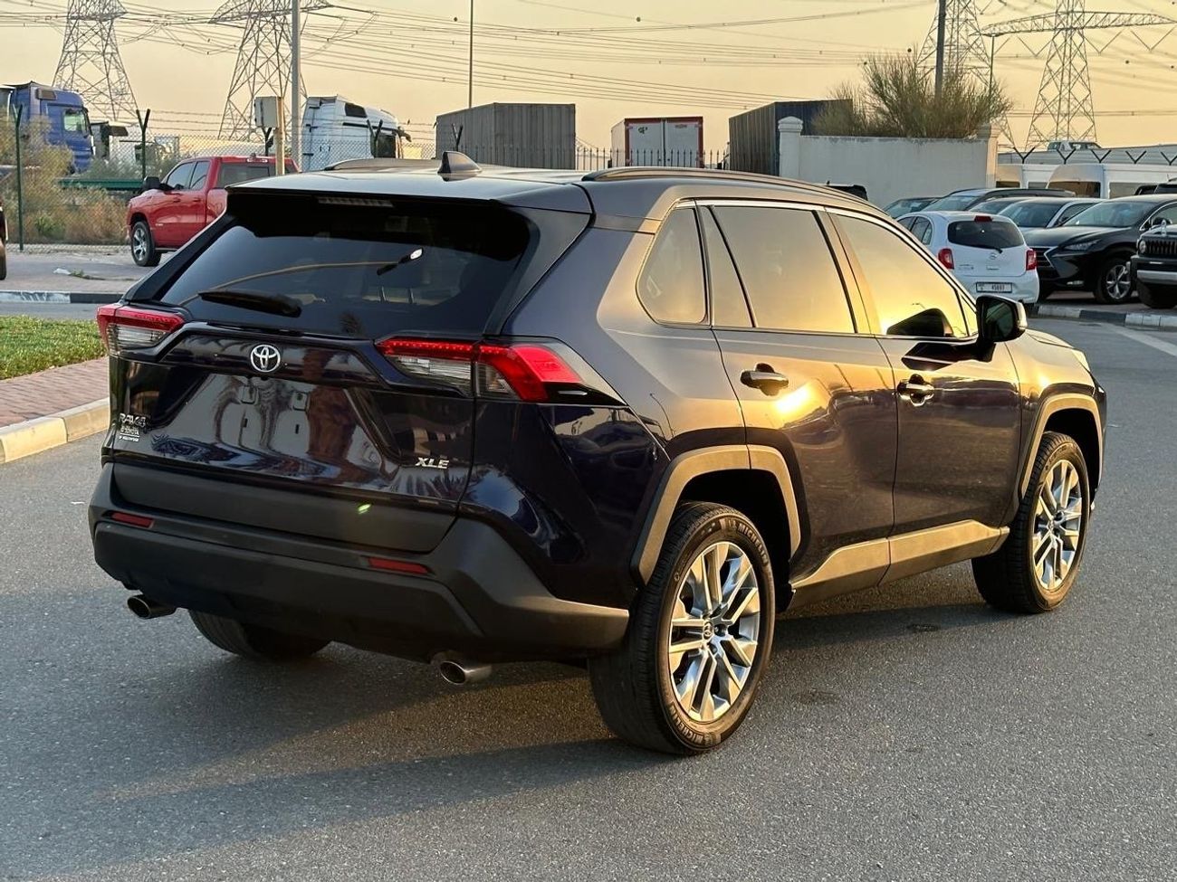 Toyota RAV4 2021 RAV4 xle premium