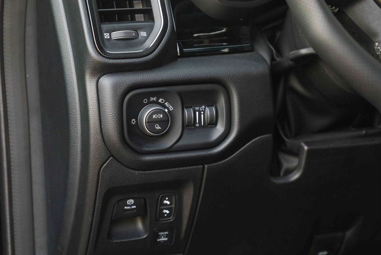 RAM 1500 2025 RAM 1500 REBEL X CREW 3.0L V6 - GCC - BLACK inside BLACK | Export Only