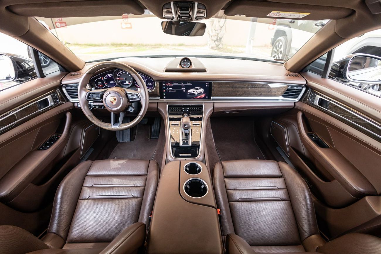 Porsche Panamera Std 3.0L (325 HP)