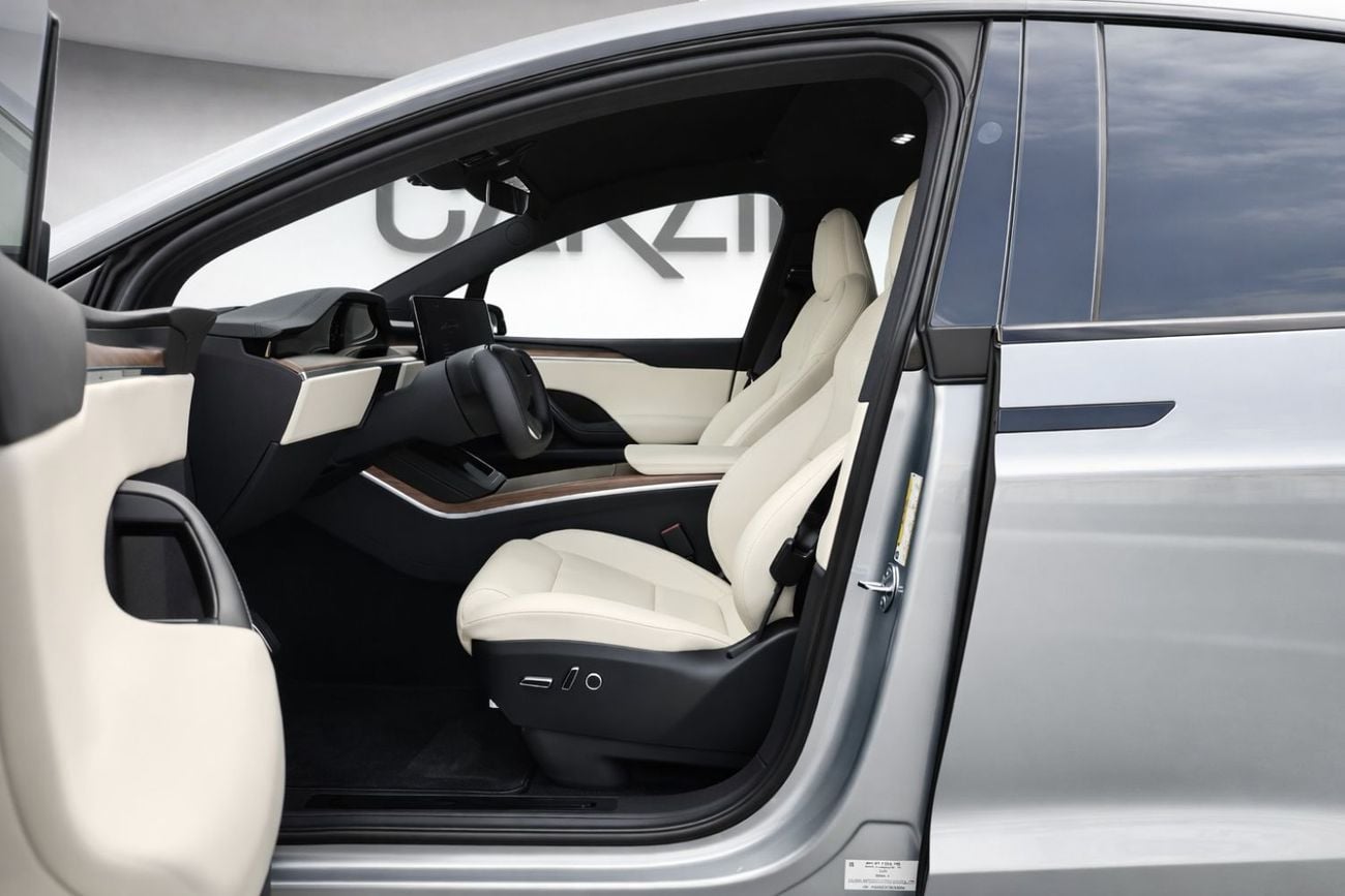 Tesla Model X Long Range (AWD) AED 5,581 / Monthly l 0% Downpayment l Tesla Model X 2025 Performance