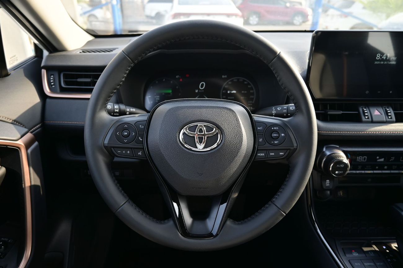 Toyota Wildlander Toyota Wildlander 2.0L Petrol AWD, Model 2025, Color White