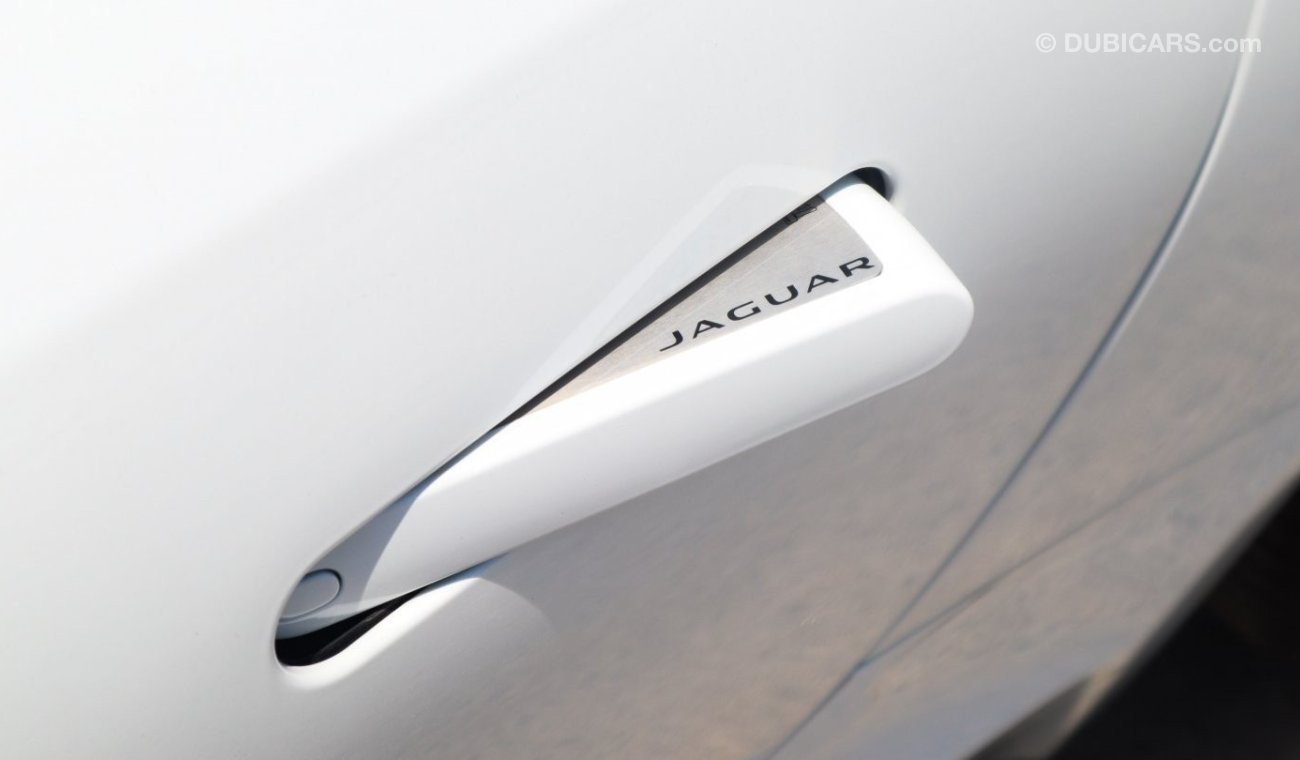 Jaguar F-Type 5.0 Petrol V8 Coupe R 550PS Brand New