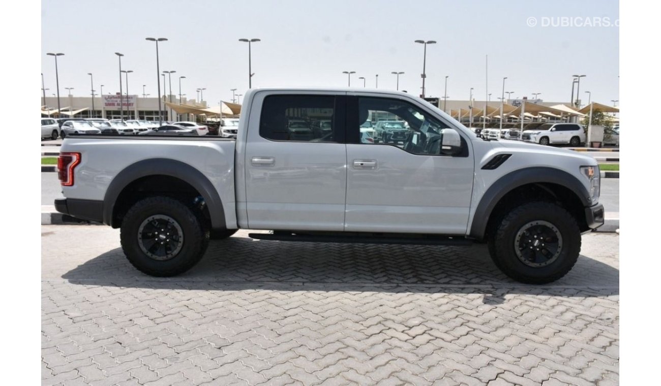 Ford Raptor SVT Raptor SVT Raptor F-150 RAPTOR 2017 CLEAN CAR / WITH WARRANTY