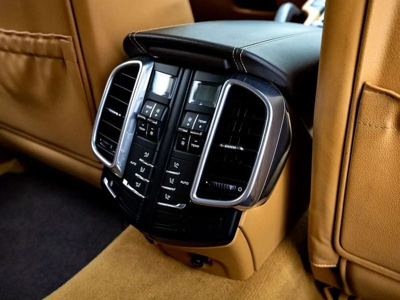 بورش كايان GTS 4.8L