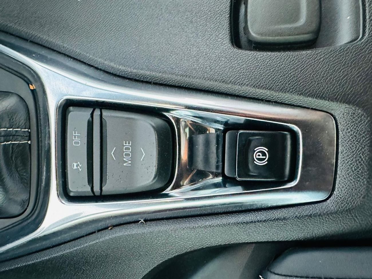 Chevrolet Camaro 1LT 3.6L (355 HP)