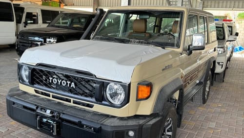 Toyota Land Cruiser 70 LC76 2.8L Diesel A/T Full Option