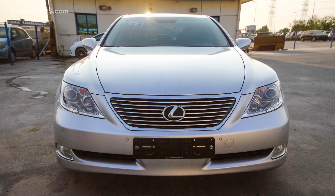 Lexus LS460