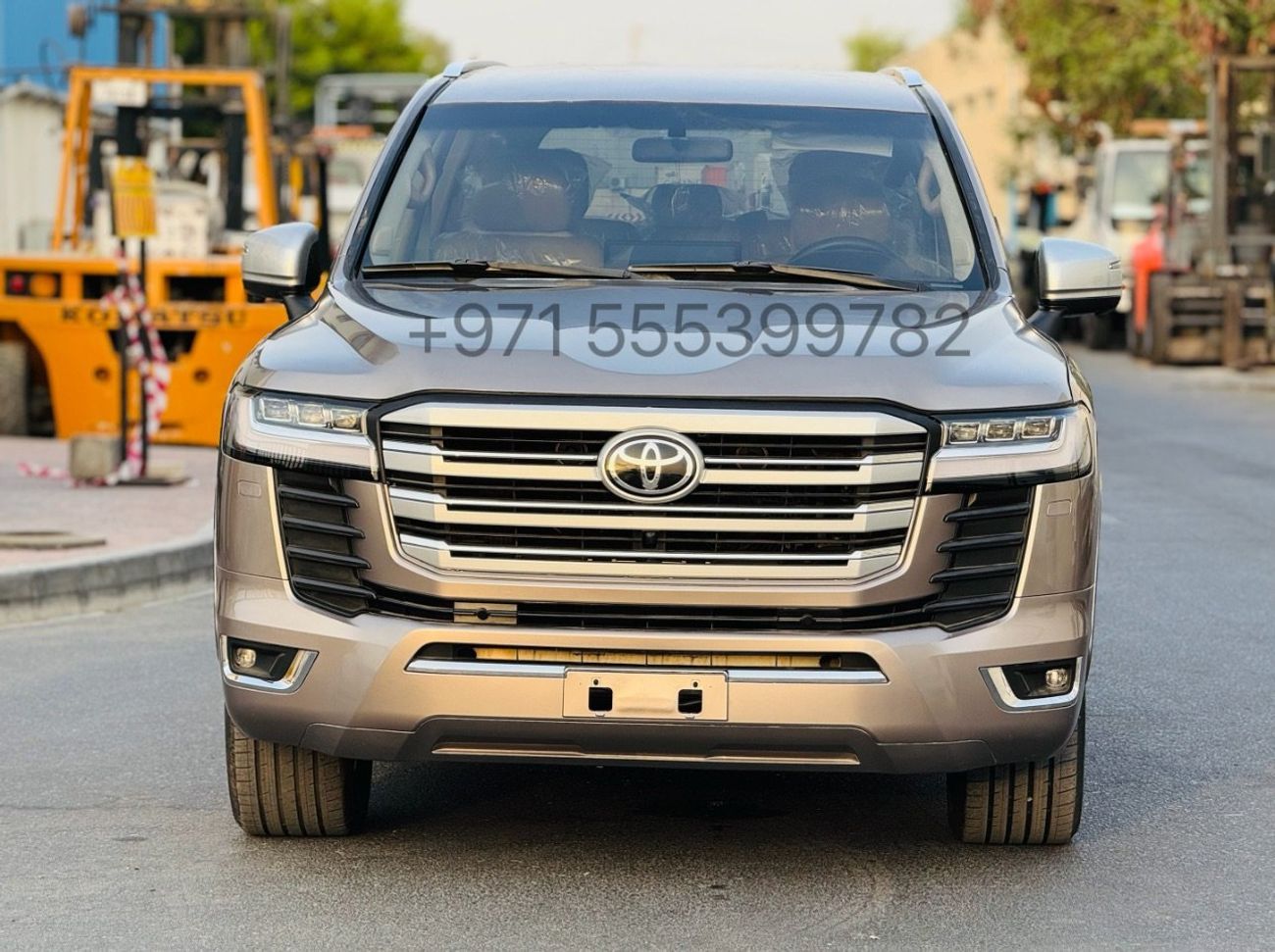 Toyota Land Cruiser Toyota Land Cruiser 2015 upgraded to 2025 complete with dashboard