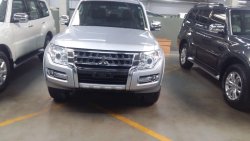 Mitsubishi Pajero 3.8 full option