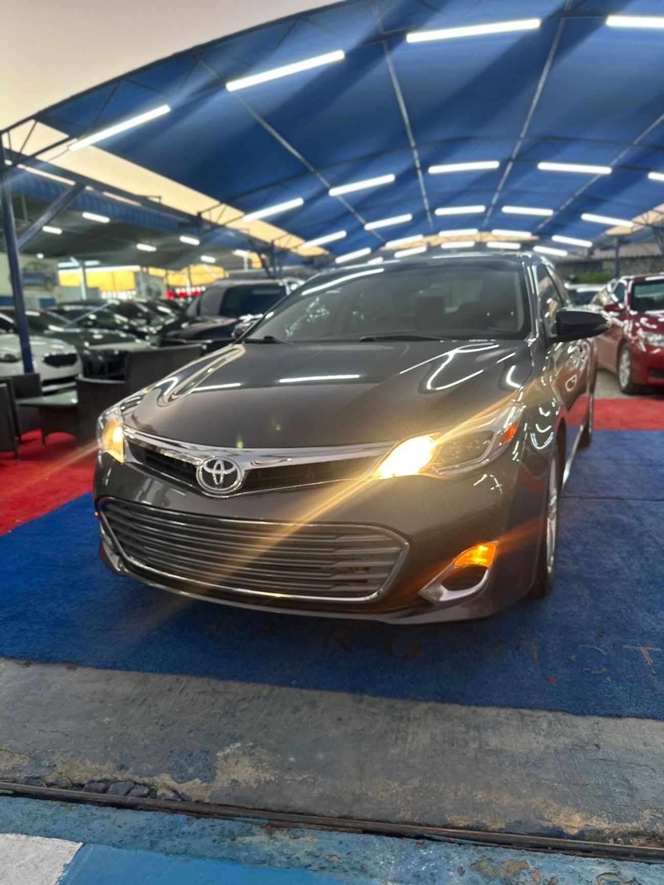 تويوتا افالون XLE 3.5L