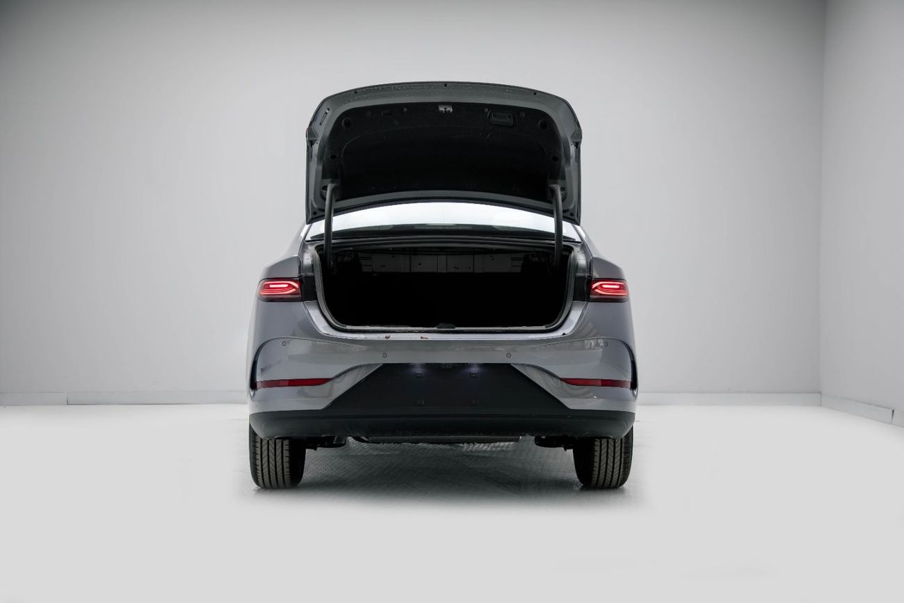 BYD QIN PLUS DM-i ID Leading Version 1.5L - Grey Inside Beige | Export Only