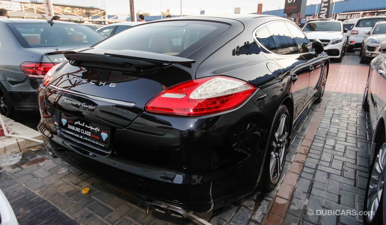 Porsche Panamera Turbo