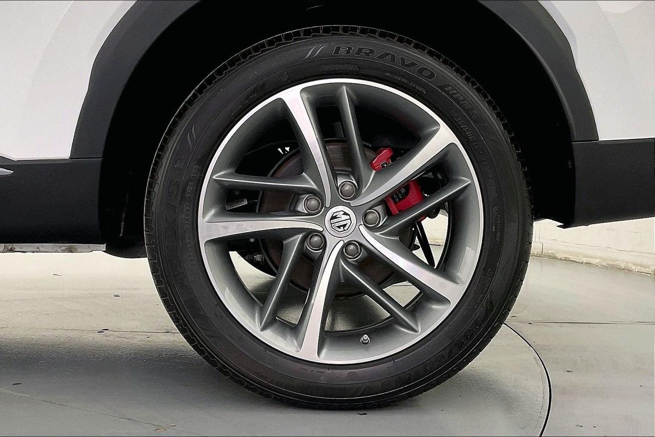 أم جي RX8 Comfort | ضمان مجاني لمدة عام | 0 دفعة أولى