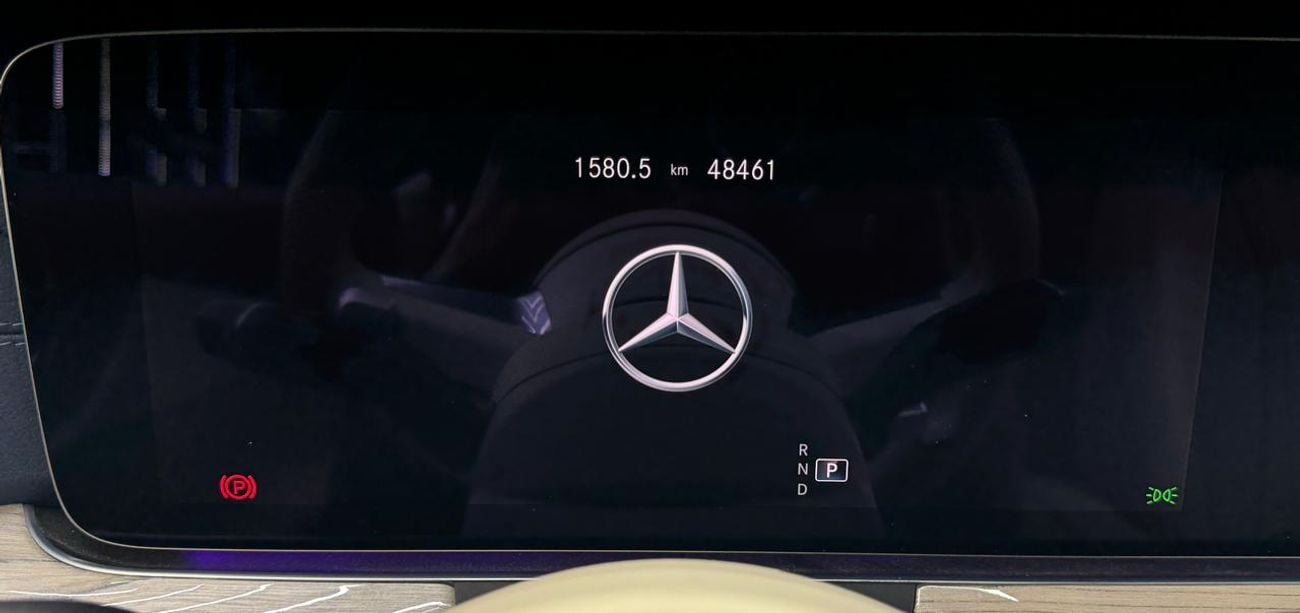 Mercedes Benz E 200 Coupe 2.0 L